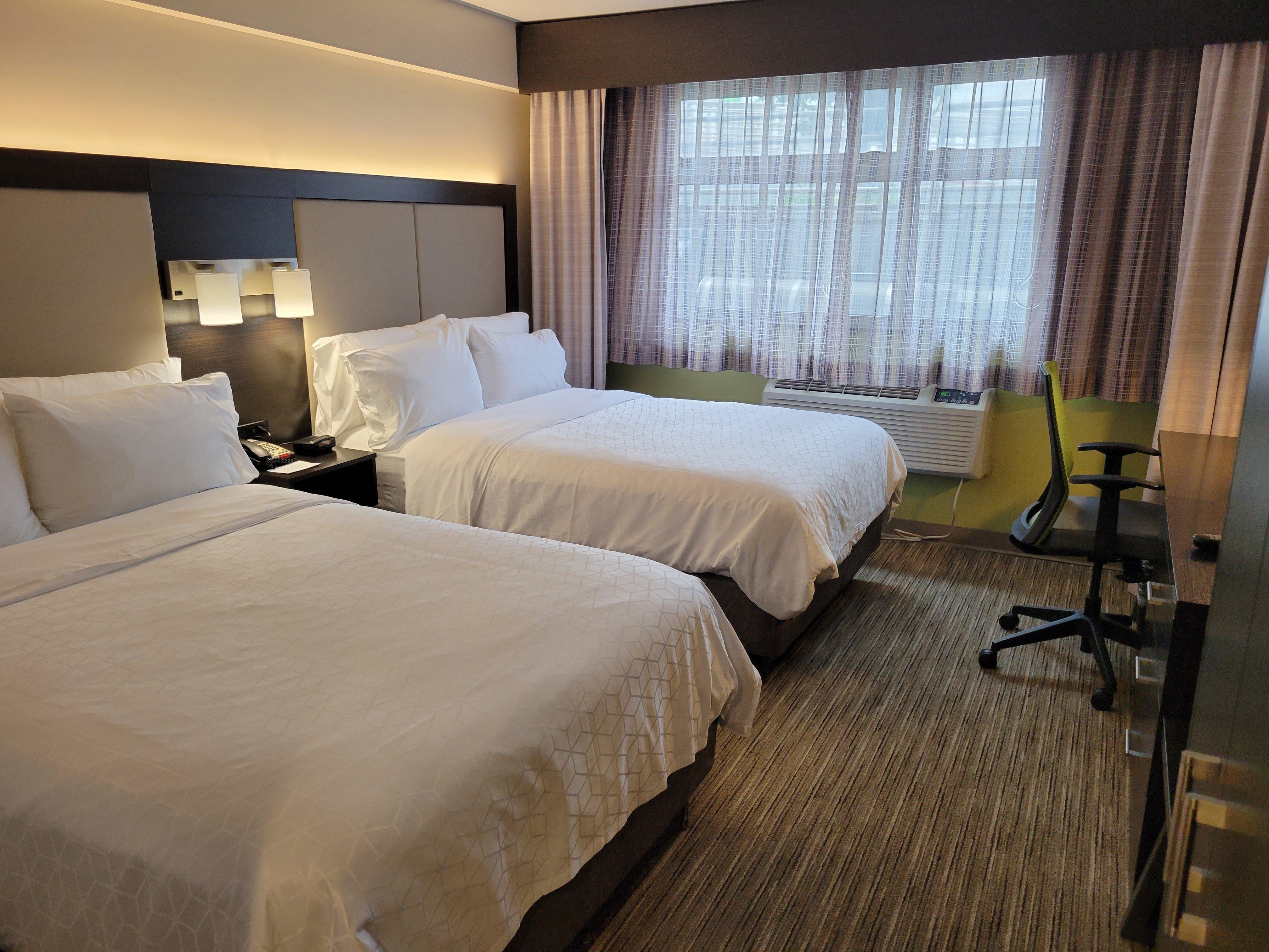 Holiday Inn Express Maspeth By Ihg New York Ngoại thất bức ảnh