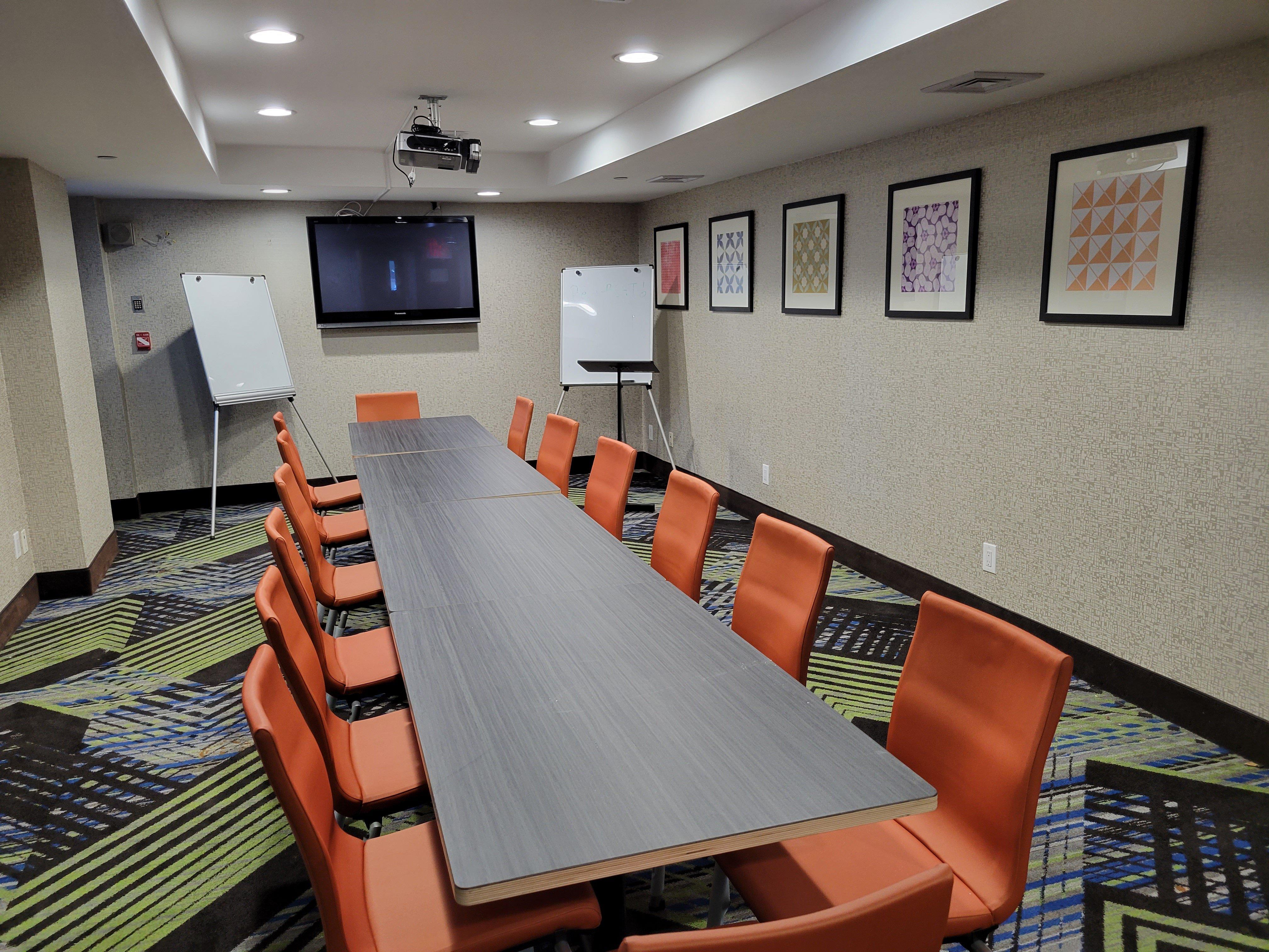 Holiday Inn Express Maspeth By Ihg New York Ngoại thất bức ảnh