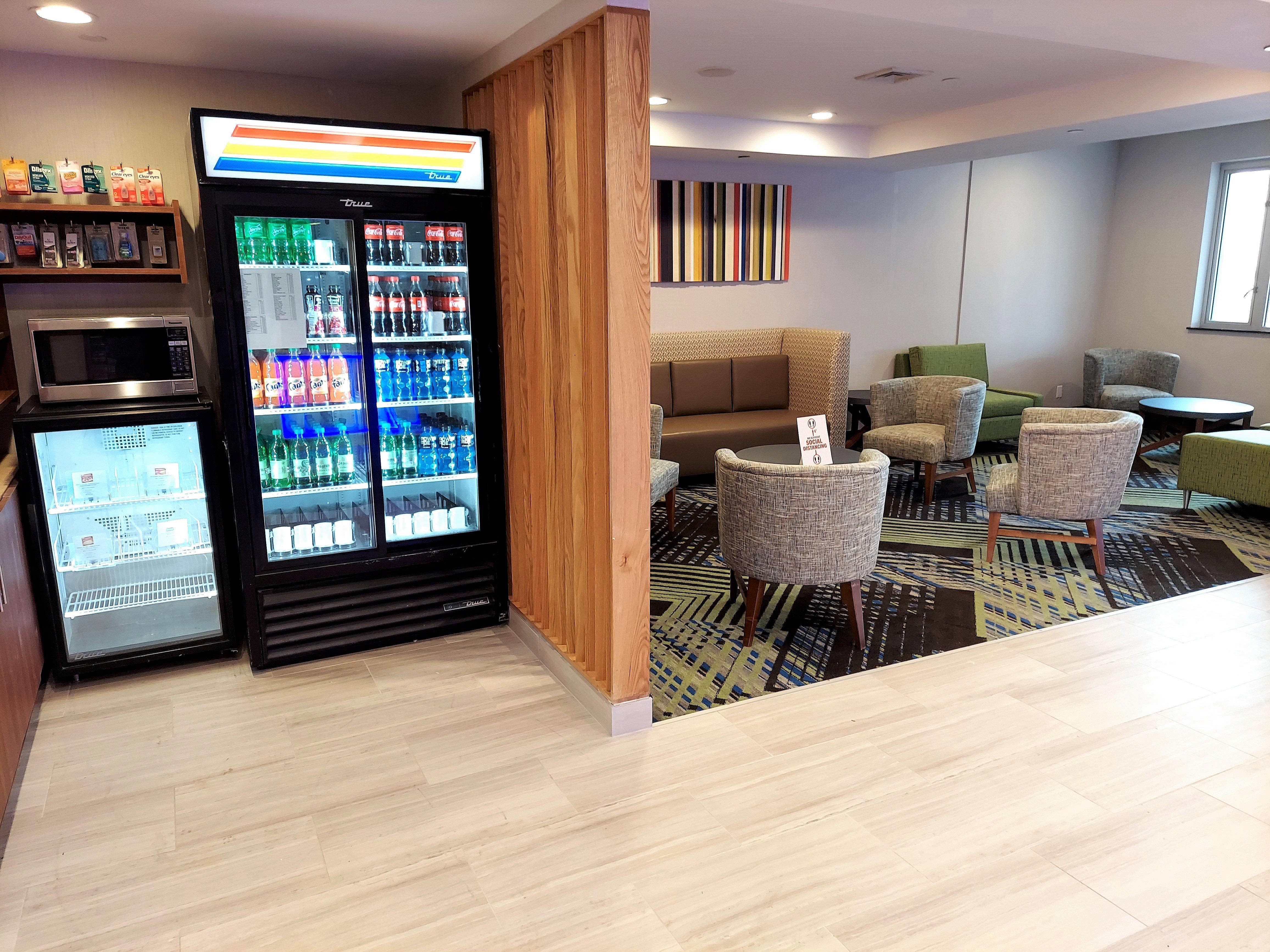 Holiday Inn Express Maspeth By Ihg New York Ngoại thất bức ảnh